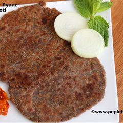 A picture of Ragi Jowar Pyaz Pudina Ki Roti.
