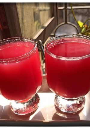 A picture of Pomegranate Juice.