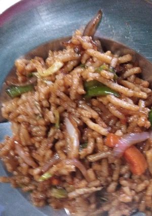 होममेड नूडल्स (noodle recipe in marathi) रेसिपी चे मुख्य फोटो
