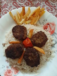 عکسی از دستور دمی عدس با شامی با گشنیز🍀