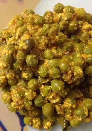 A picture of Matar Masala.