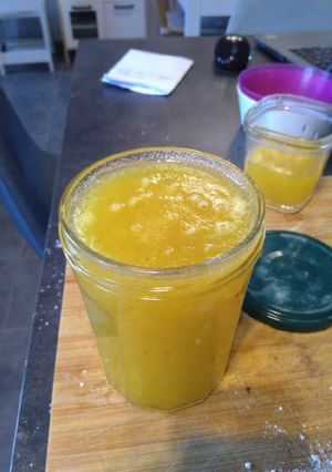 Une photo de Confiture ananas passion