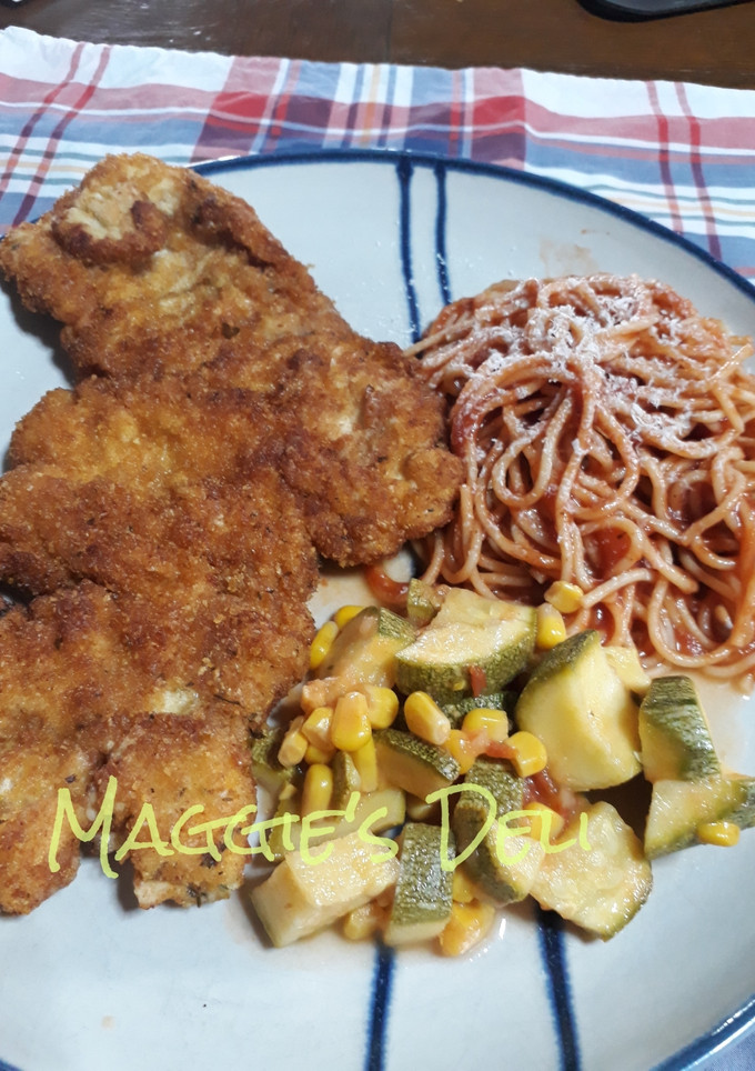 Una foto de Pechuga de pollo empanizada