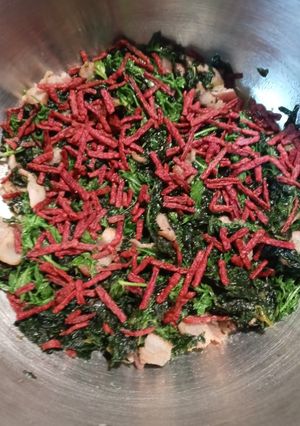 A picture of Carrot-Top and Spinach Wilted Salad.