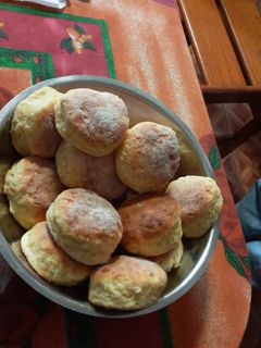 Una foto de Scones de queso agridulces