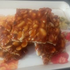 A picture of Peanut chikki.