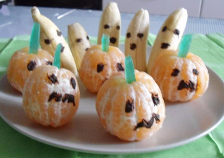 Steps to Make Speedy Fruta Halloween