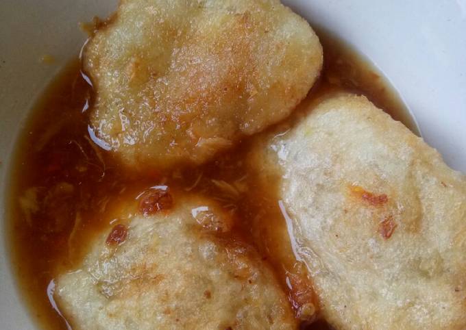 Bagaimana Menyiapkan Pempek udang rebon isi telur dadar yang Bikin Ngiler