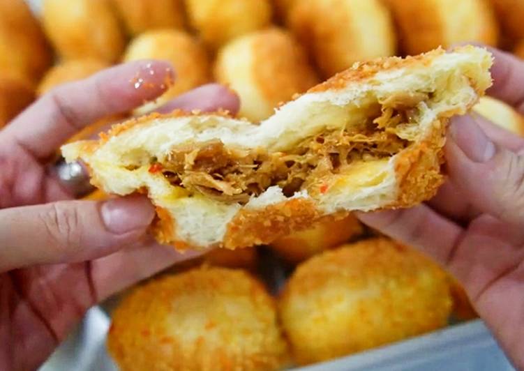 Resep: Roti Donat goreng isi ayam suwir super duper lembut ? Favorit