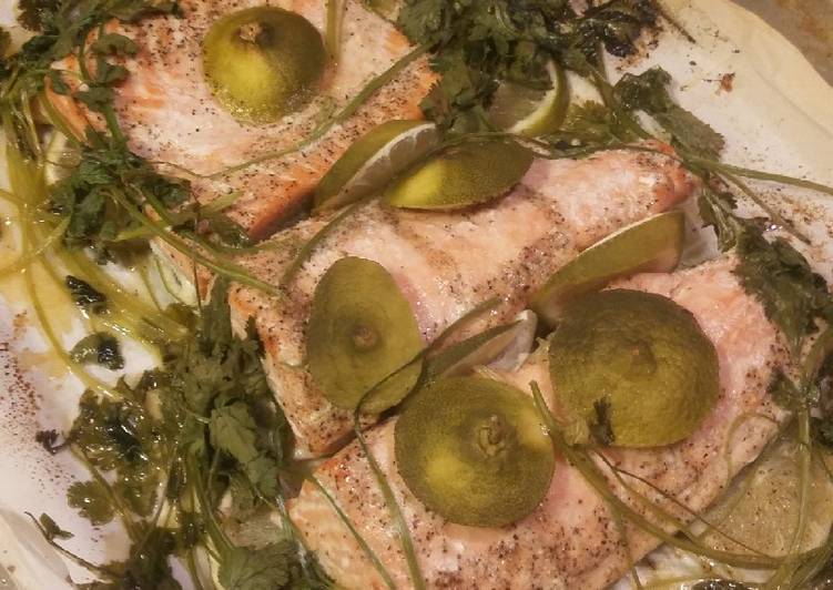 Parchment Pouch Cilantro Lime Salmon