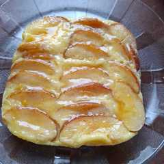 Una foto de Pudin de manzana al microondas