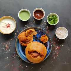 A picture of Jodhpuri pyaz ki kachori.