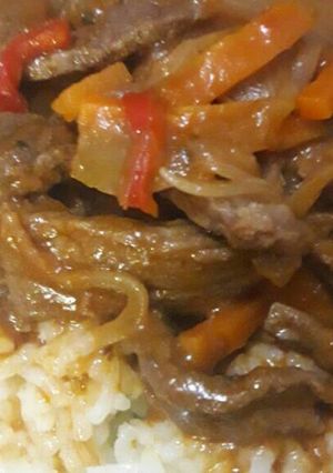 Una foto de Arroz con ternerita