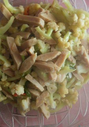 Foto resep Tumis bunga kol+bakso