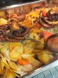 Pulpo al horno con col