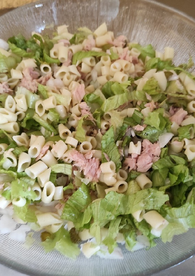 Una foto de Ensalada de aprovechamiento mi estilo