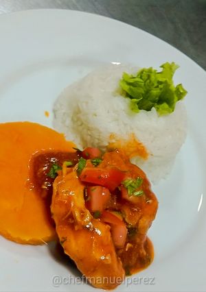 Una foto de Adobo de pollo