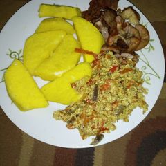 A picture of Yam and Egg sauce with suya.