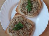 Грінки з грибами, шинкою та сиром