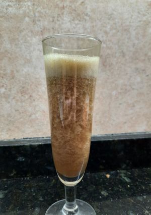 Una foto de Copa de melón y fresita con granadina