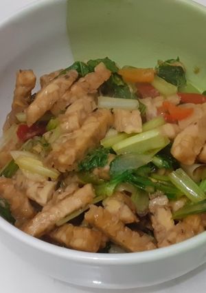Foto resep Tumis tempe sawi hijau 🥬🥬🥬