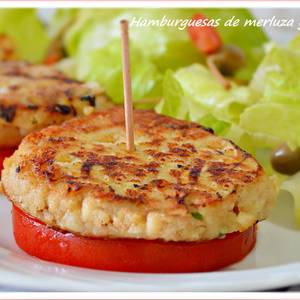 Hamburguesas de merluza y atún. (Thermomix)