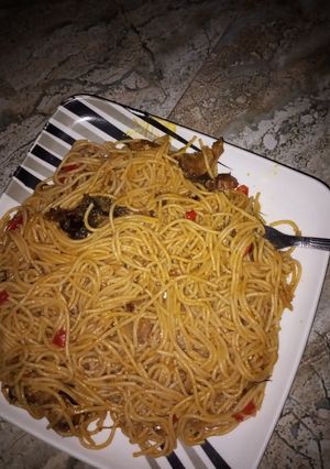 A picture of Palmoil dry fish pasta.