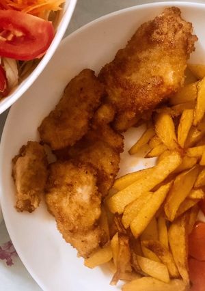 عکسی از دستور شنیسل مرغ و سیب زمینی 🍟🍗