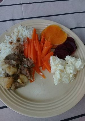 A picture of Sunday meal.
