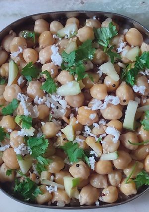 பீச் சுண்டல் செய்முறை முக்கிய புகைப்படம்
