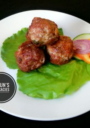 A picture of Meat Balls.