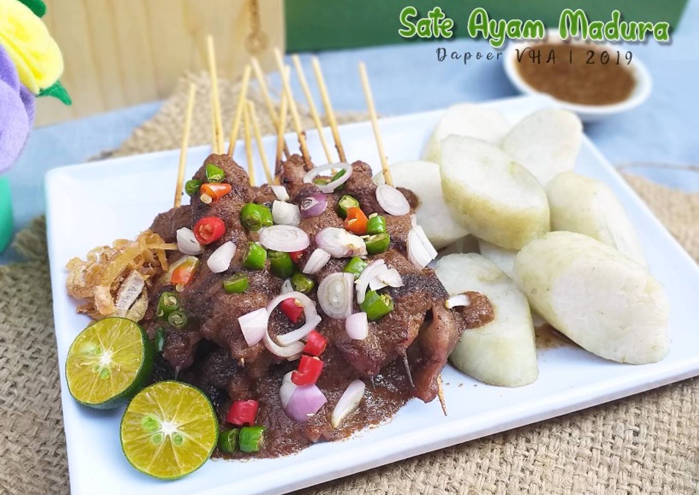 Sate Ayam bumbu kacang khas madura