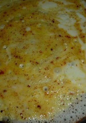 A picture of Egg Dosa.