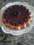 Pastel de queso con gelatina de moras