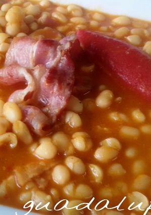 Foto principal de Judías blancas con bacon en gme, gmf y tradicional