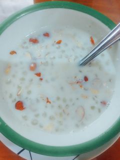 साबुदाण्याची खीर (Sabudana kheer recipe in marathi) रेसिपी चे मुख्य फोटो