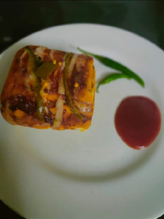 पिज़्ज़ा रोल(Pizza Roll recipe in hindi) रेसिपी मुख्य फोटो