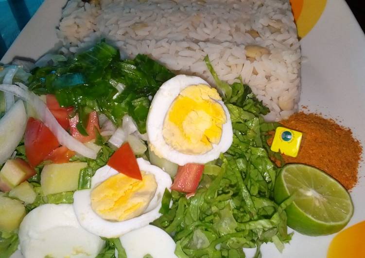 Recipe of Perfect Rice and beans with salad