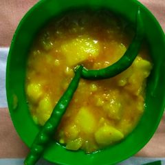 A picture of Parwal aloo ki sabzi.