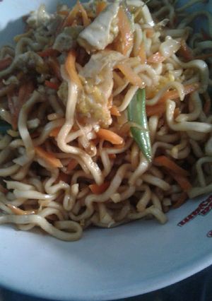 Foto resep Tumis mie telur ekonomis