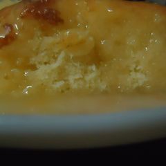 Lemon cake with honey and lemon sauce A picture of Lemon cake with honey and lemon sauce.