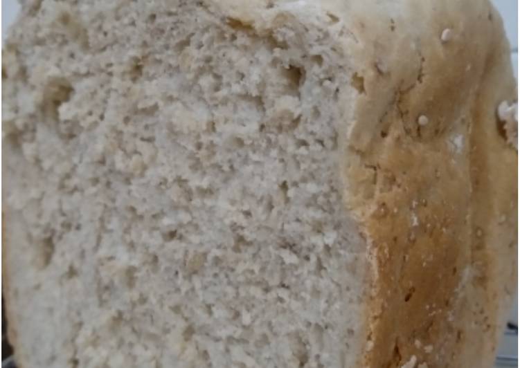 Pan rápido de avena y sésamo en panificadora