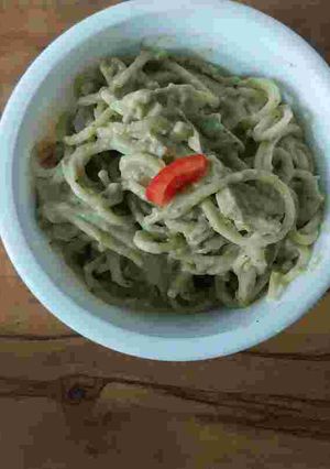 A picture of Avocado Spaghetti.