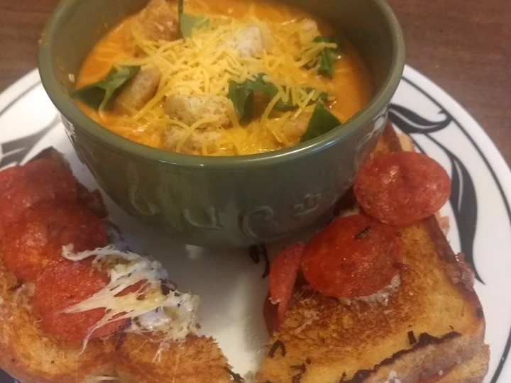 Simple Way Prepare Recipe Tomato soup with basil 2.0 instant pot ip that is Delicious, Delicious}