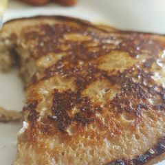 A picture of Almond Pancakes.