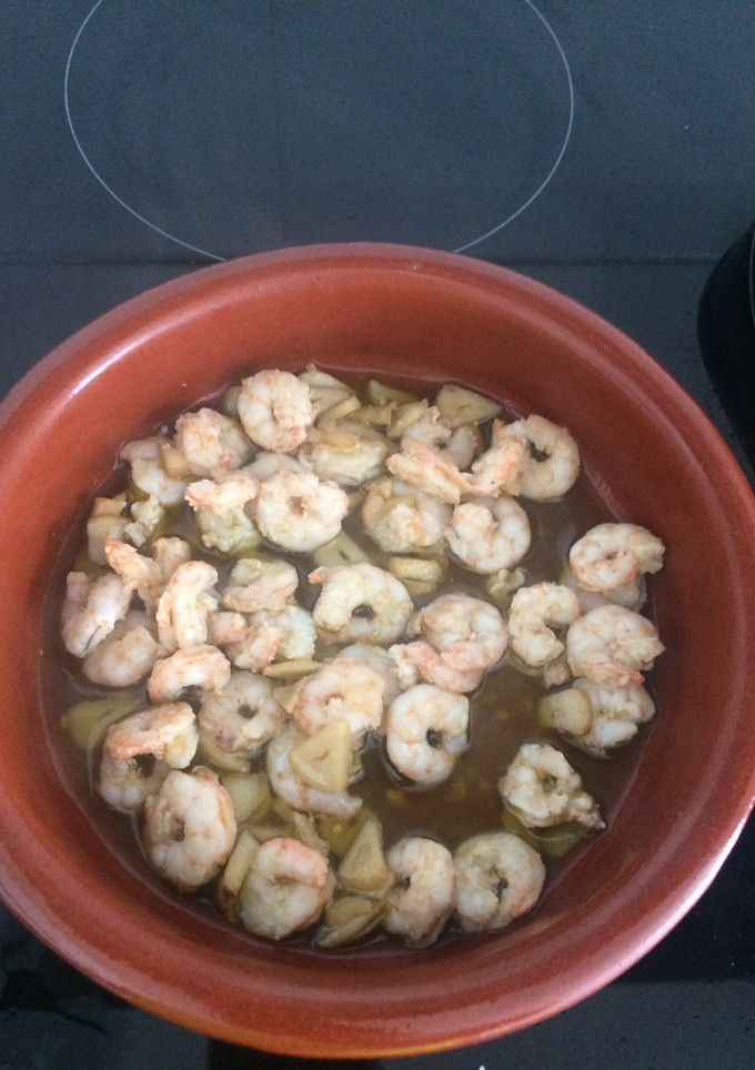 Una foto de Gambas al ajillo