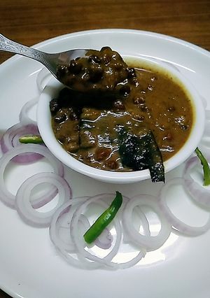A picture of Kala chana chole(Black chickpea​ chole).