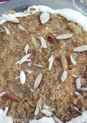 A picture of Kunafa.