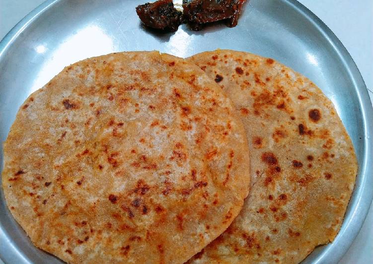 Paneer aloo paratha