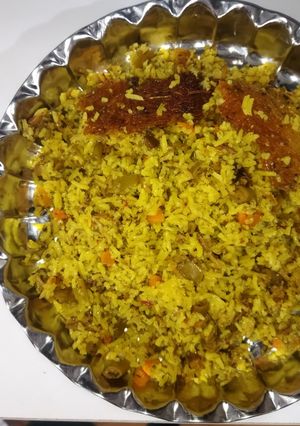 عکسی از دستور دمی لوبیا سبز مخلوط با رشته پلویی